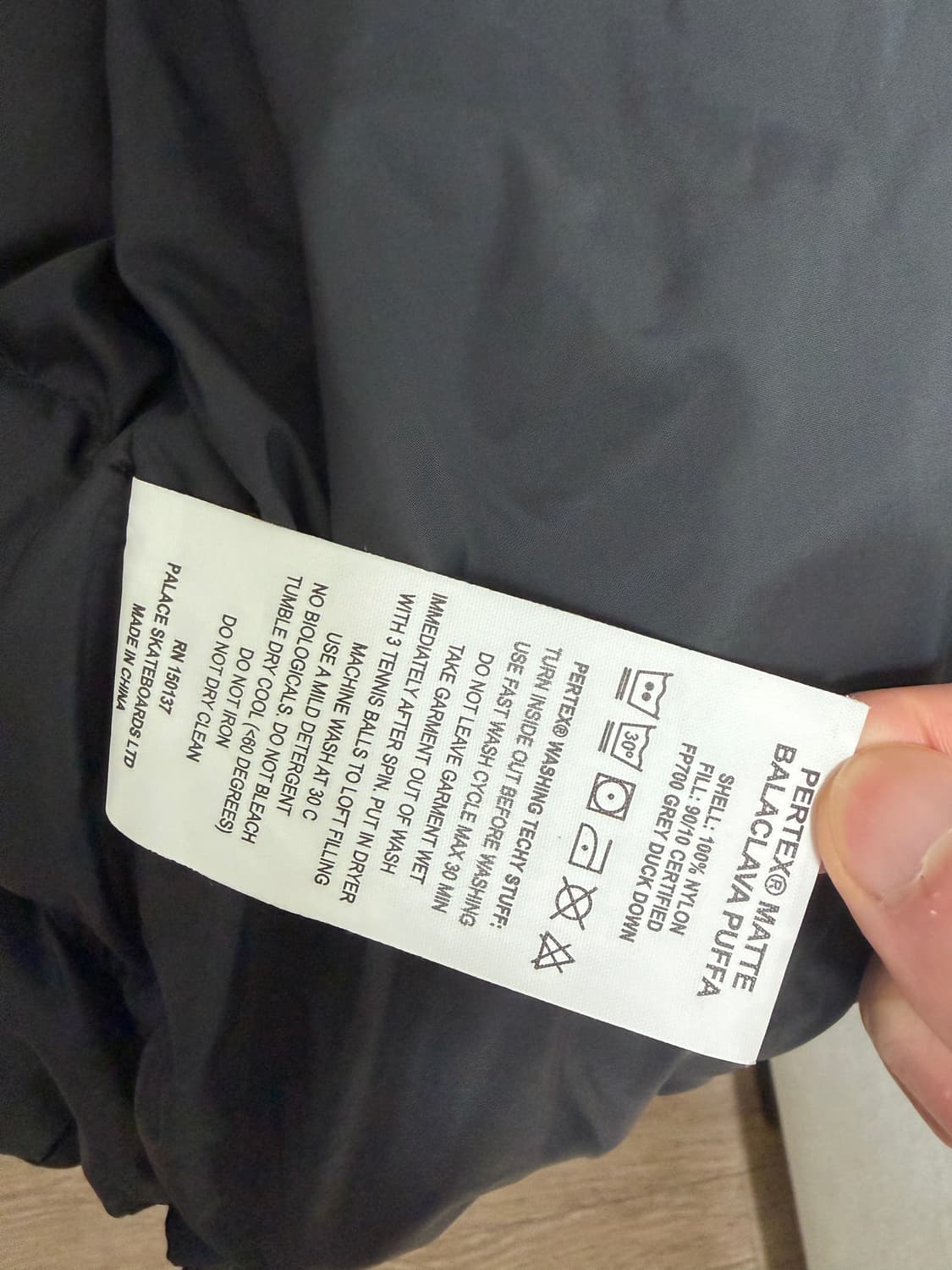 팔라스 퍼텍스 매트 바라클라바 푸파 블랙 - 23FW L 상품이미지8