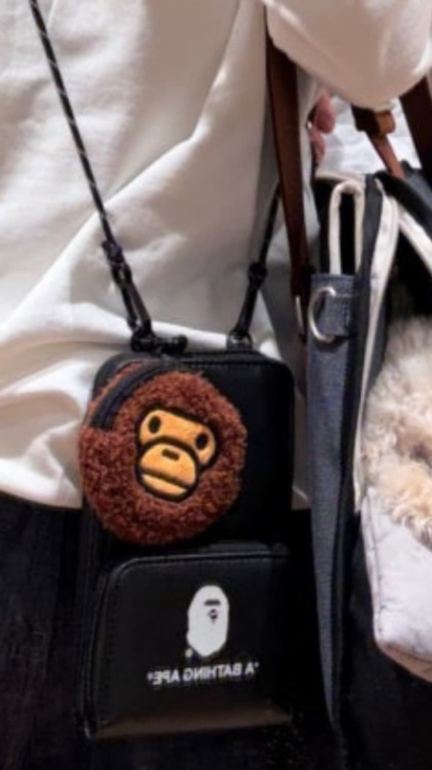 베이프 미니백 크로스백 (키링포함) 새상품 정품 상품이미지2