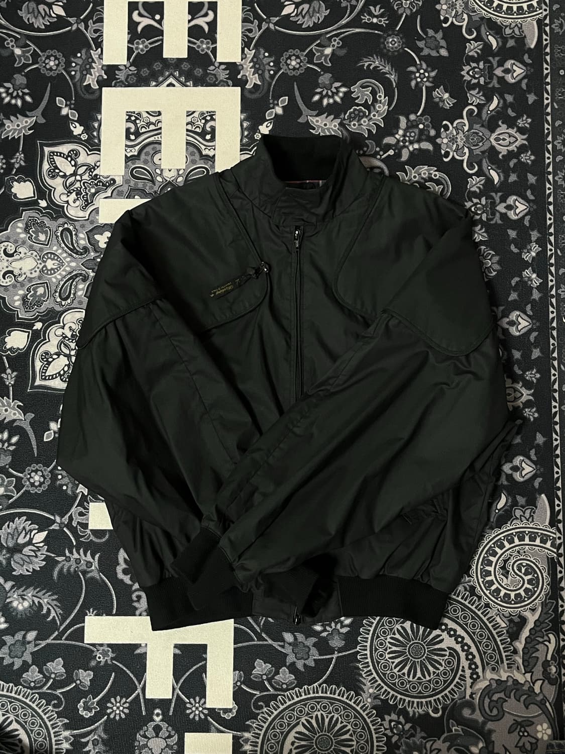 캐피탈 드라이 트윌 시아미스 봄버 골프 자켓 블랙 상품이미지1