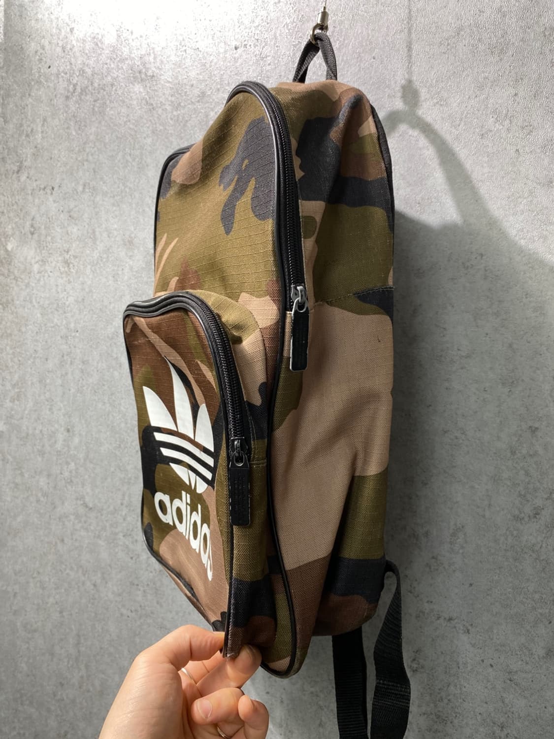 [30*42] Adidas 아디다스 카모플라쥬 립스탑 백팩 상품이미지3