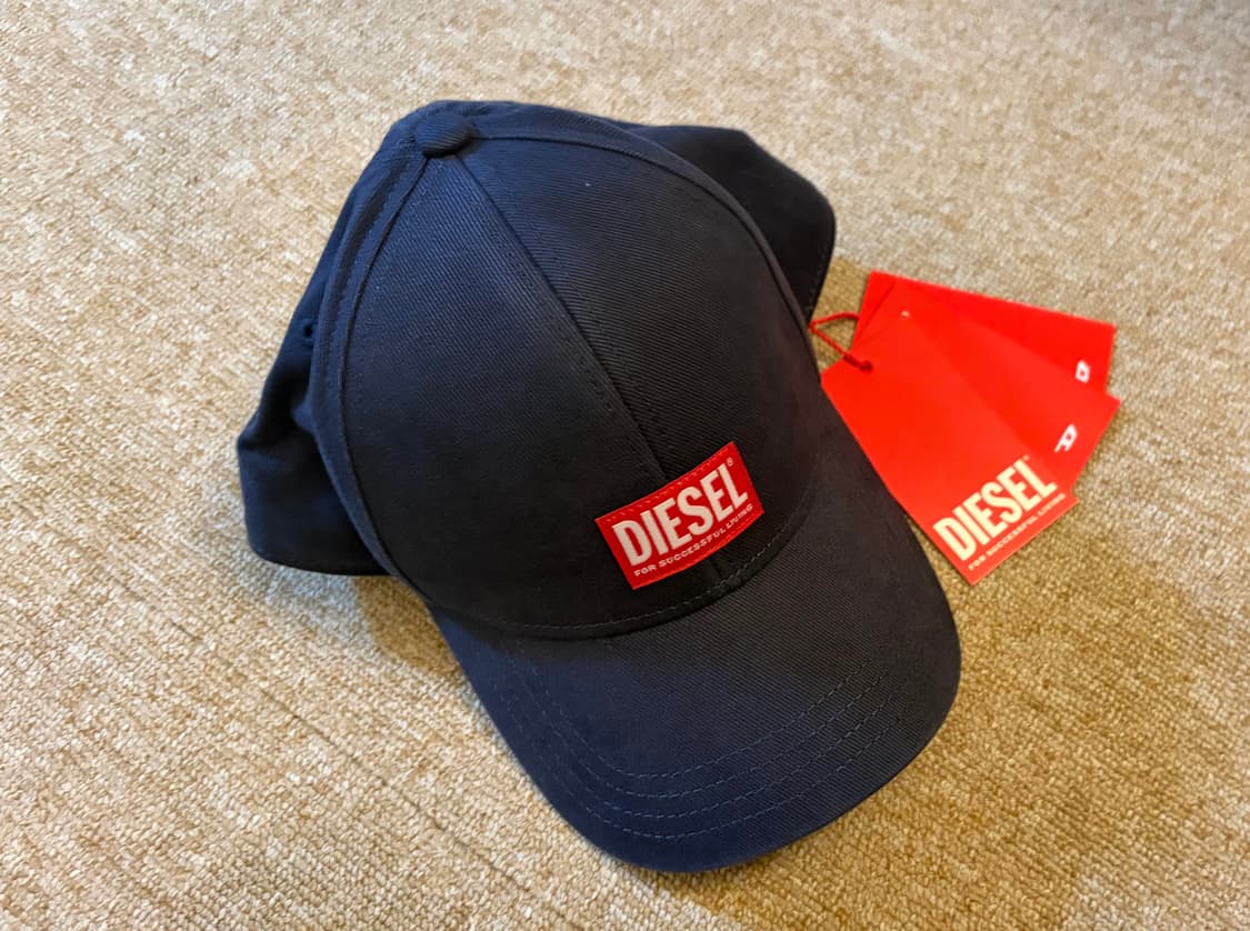 새제품) 디젤 코리 자크 워시 볼캡 블루 상품이미지1