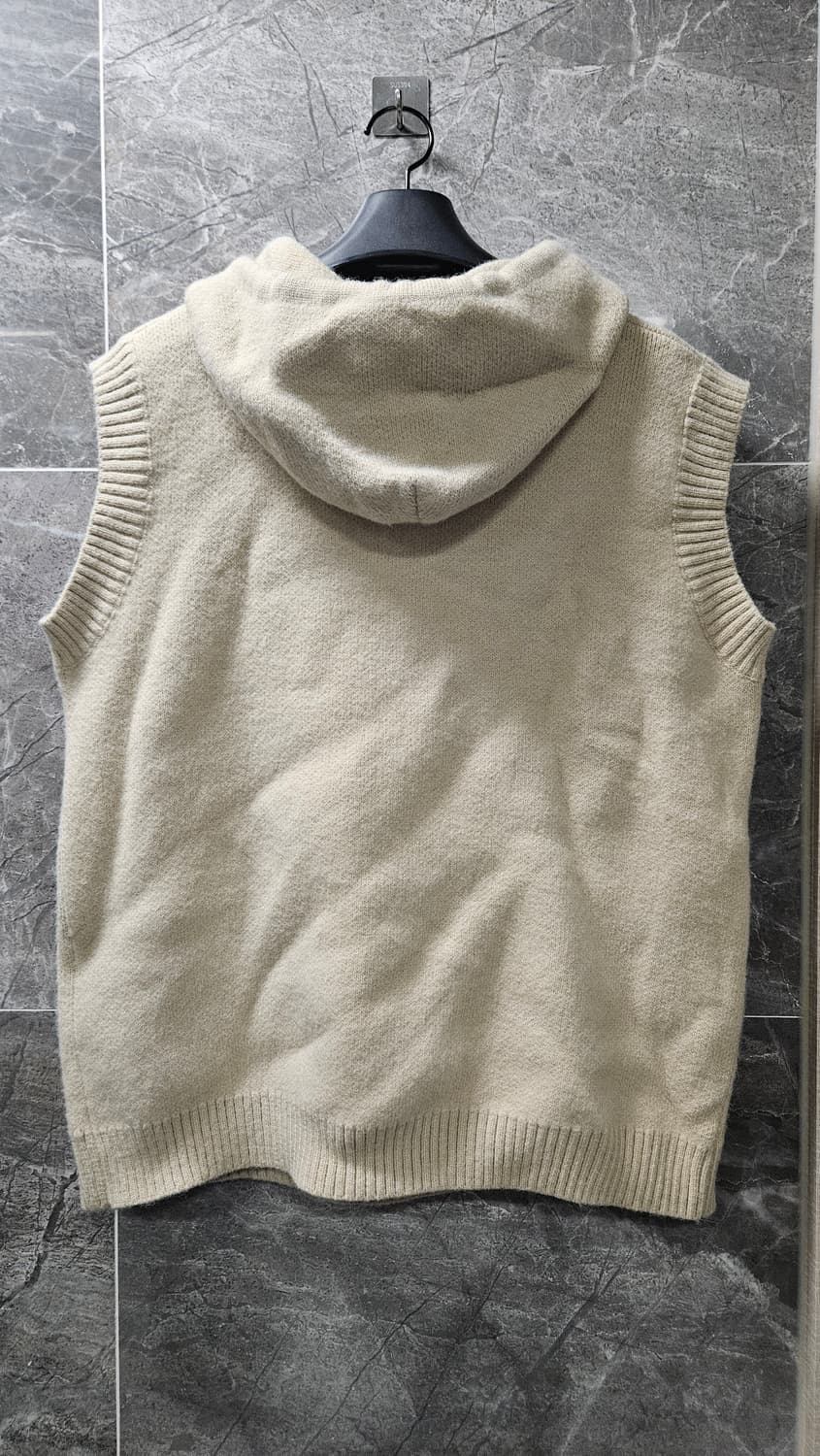 니트후드조끼 남여공용 새상품 상품이미지3