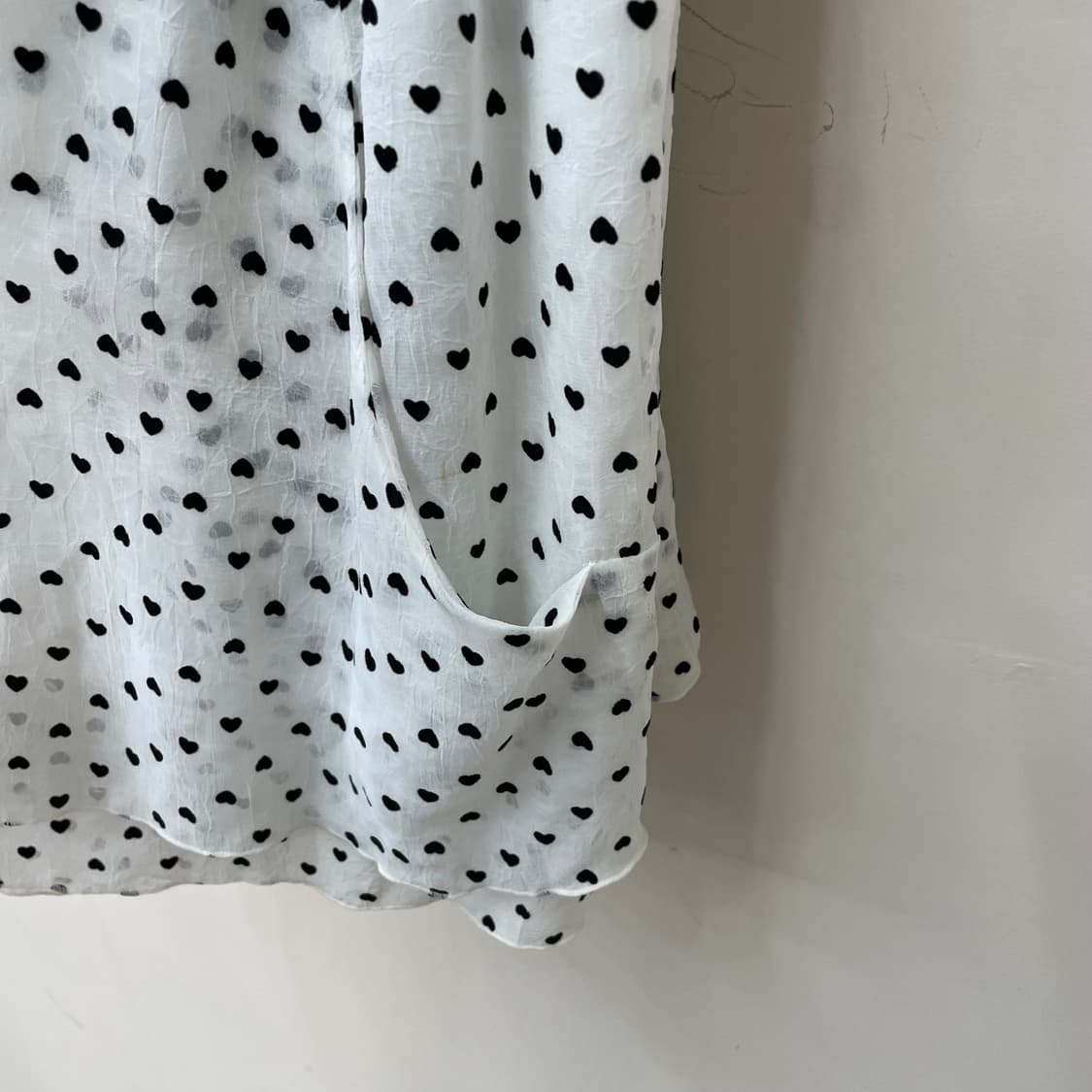 세실맥비 하트 미디 쉬폰 스커트 상품이미지3