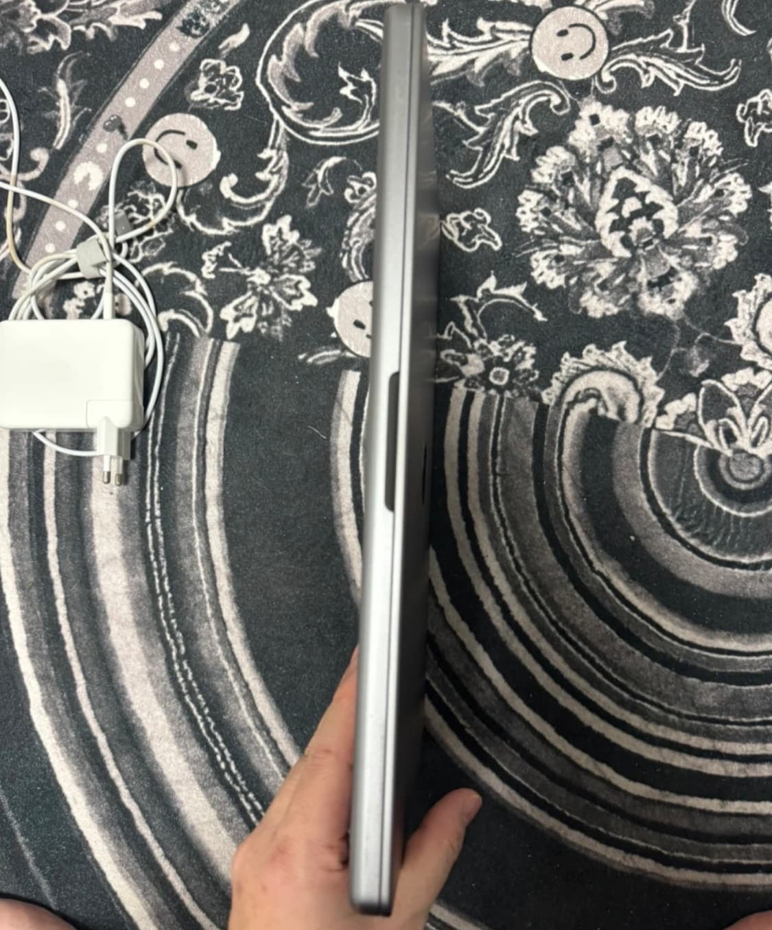 맥북프로 m1pro 16인치 16gb 1tb 상품이미지4