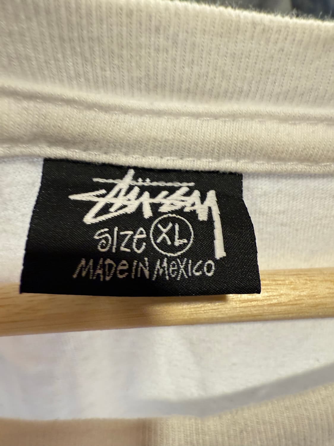 스투시 빅로고 화이트 반팔 티셔츠  상품이미지4