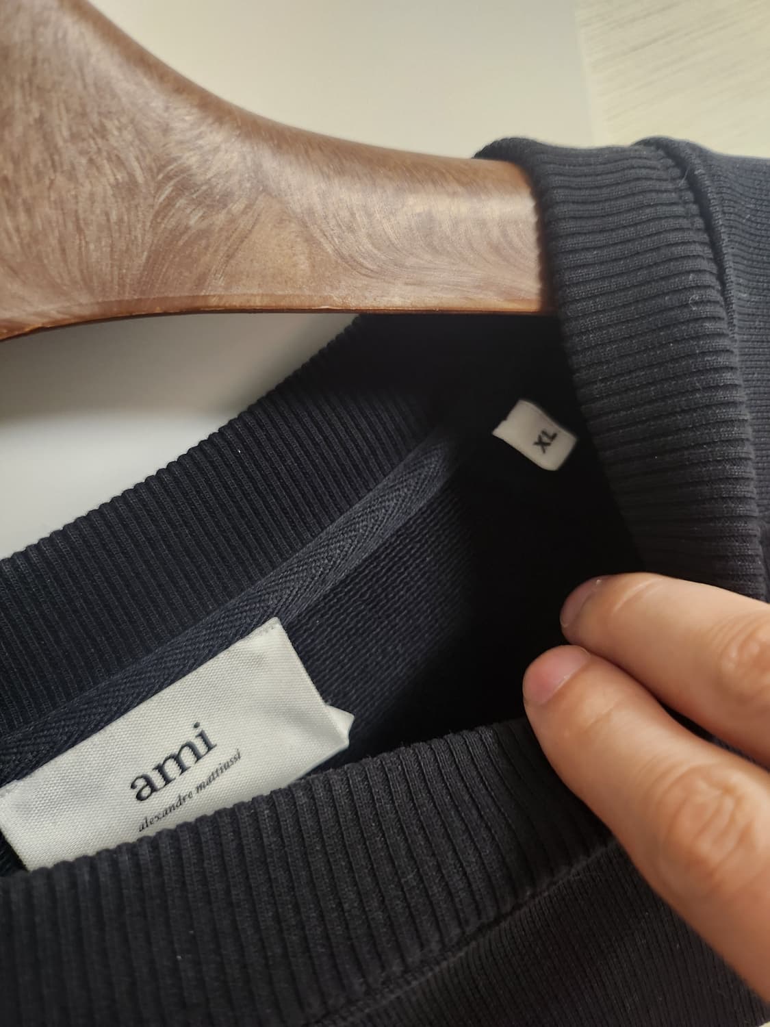 아미 ami 파리스 크롭 맨투맨 xl 상품이미지2