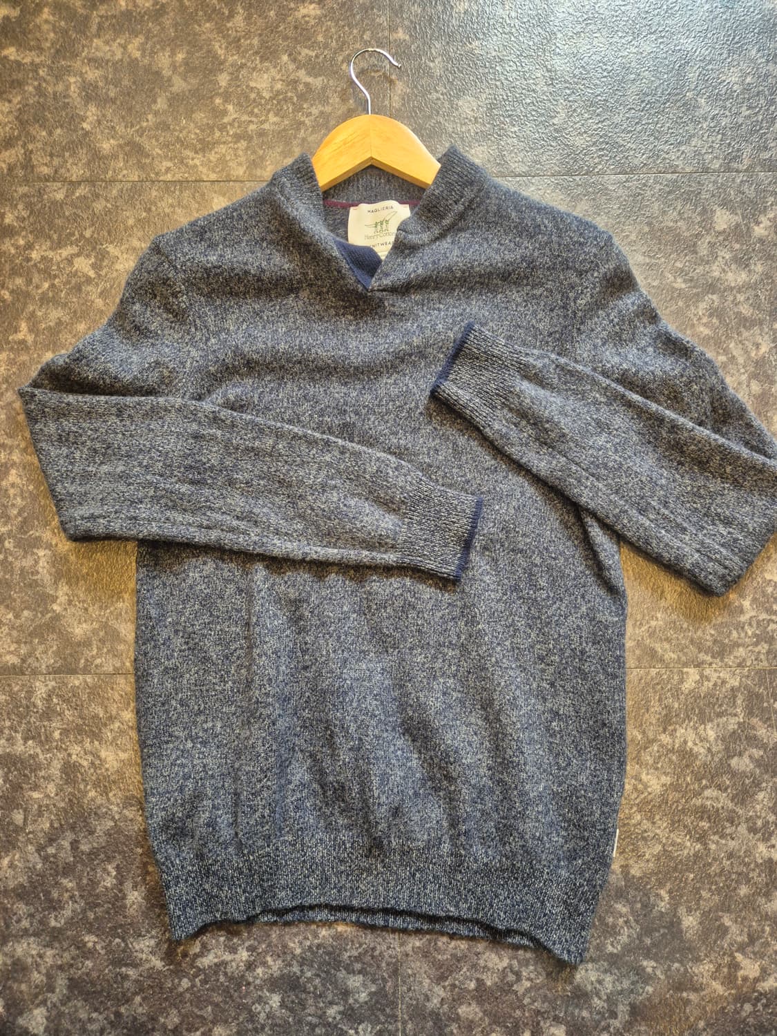 헨리코튼(Henry Cotton's) 브랜드의 남성 니트 -100 상품이미지1