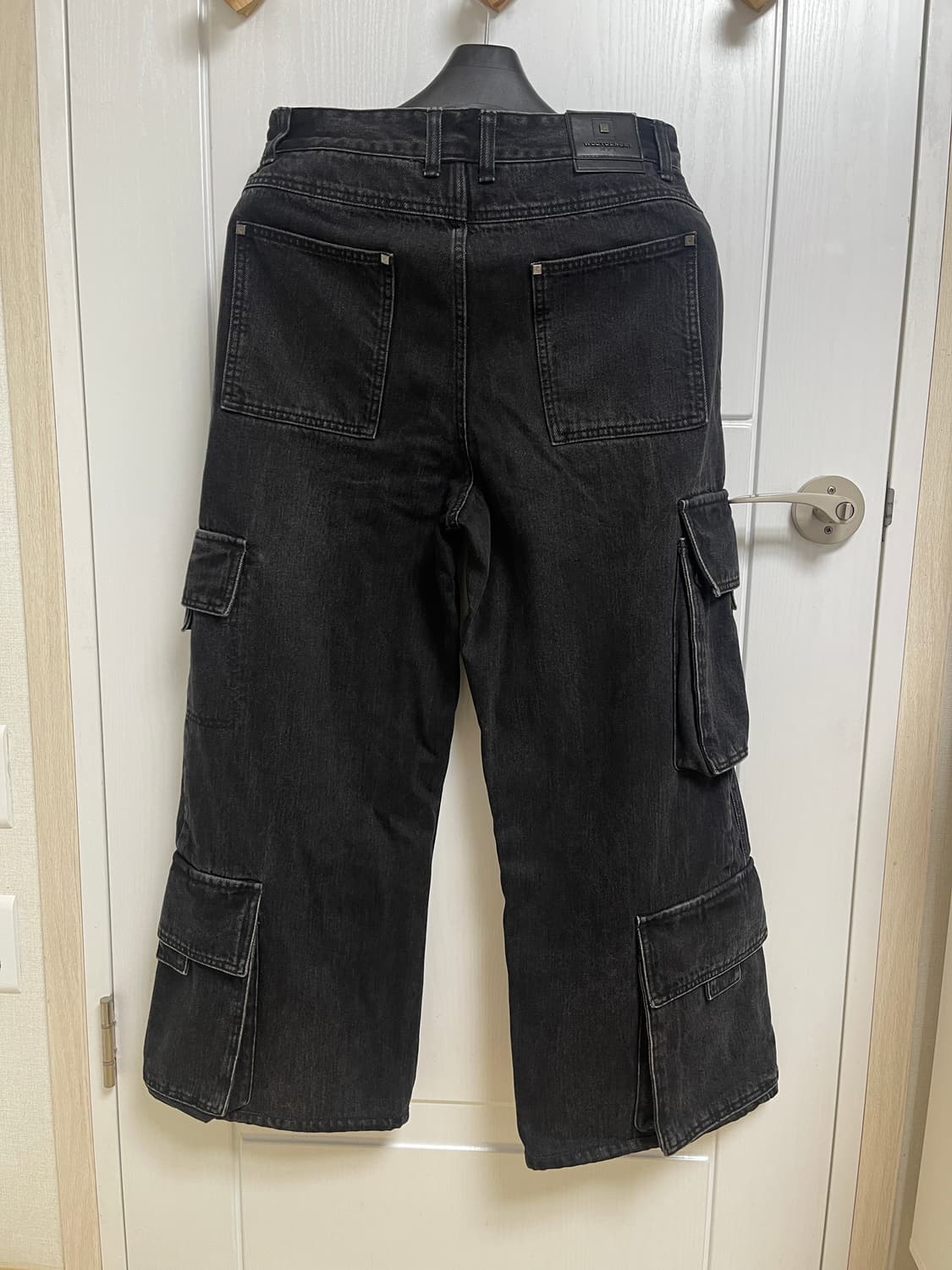 우영미 와이드 데님 카고 팬츠 블랙  48 상품이미지2