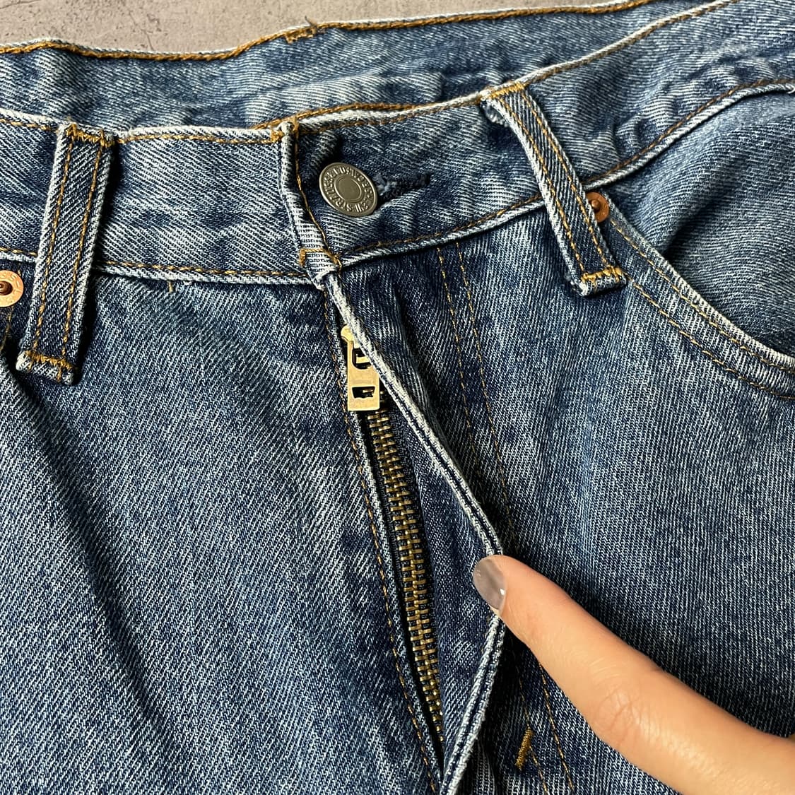 LEVI'S 리바이스516 레귤러 스트레이트핏 데님 팬츠 A00681 상품이미지3