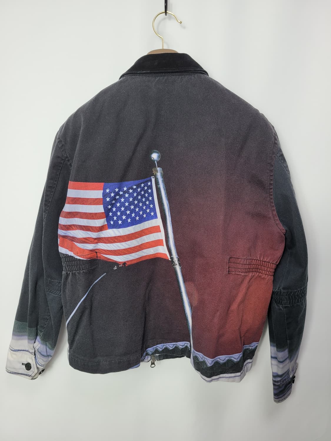 디스니즈네버댓 성조기로고 스펠아웃패치 자켓 상품이미지2