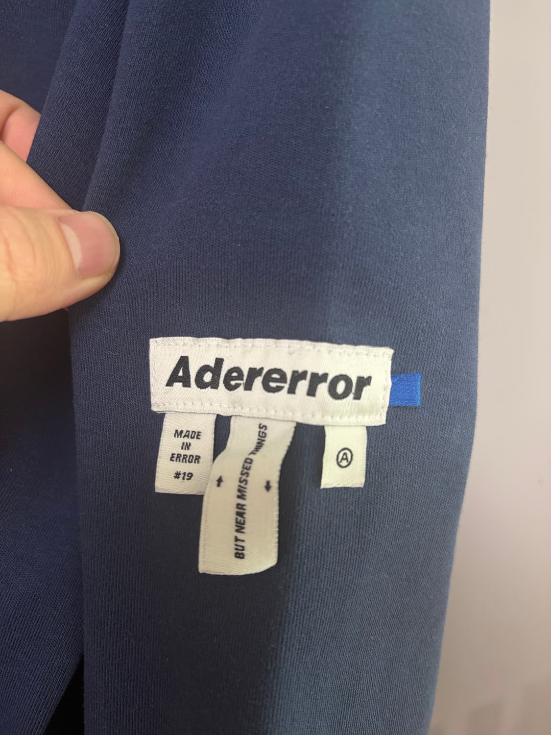 [3]아더에러 맨투맨 상품이미지3