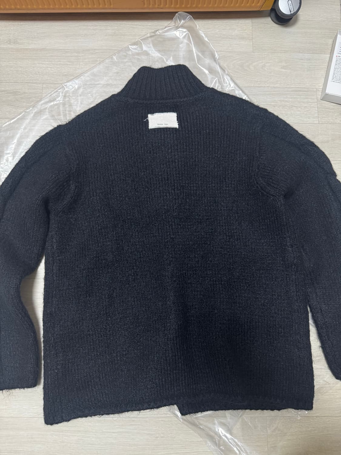 [free] 마뗑킴 블랙 니트 가디건 상품이미지4