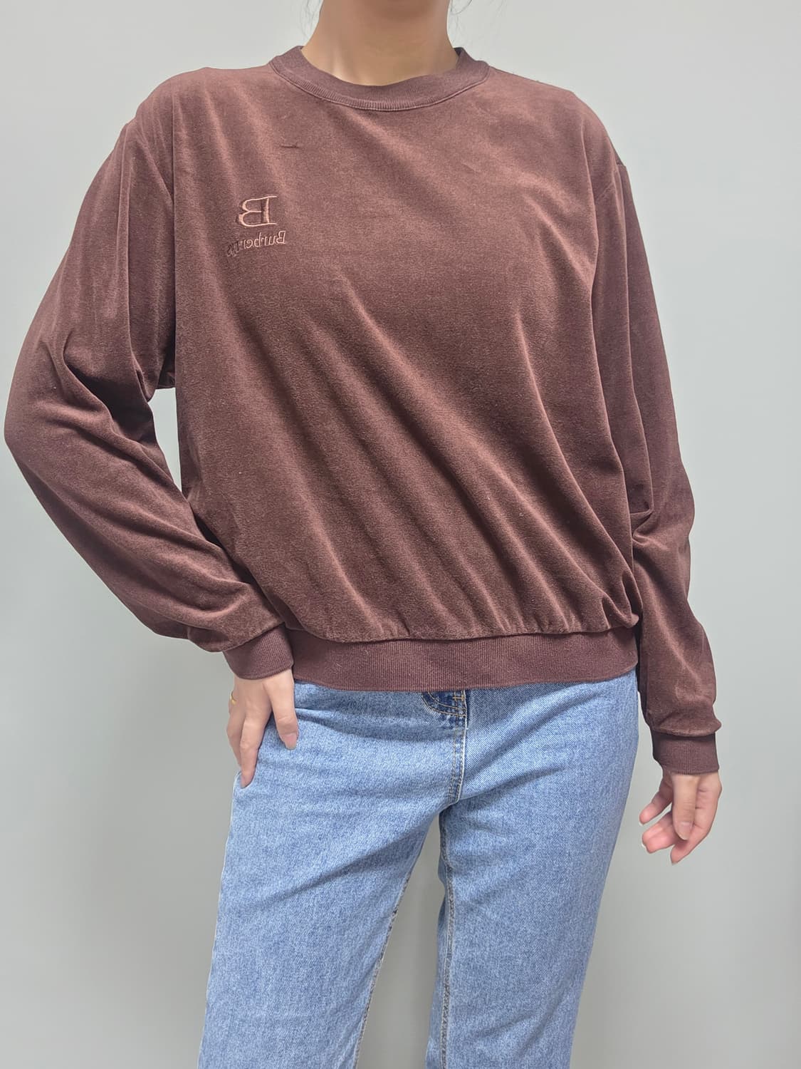 버버리 벨벳 맨투맨 상품이미지2