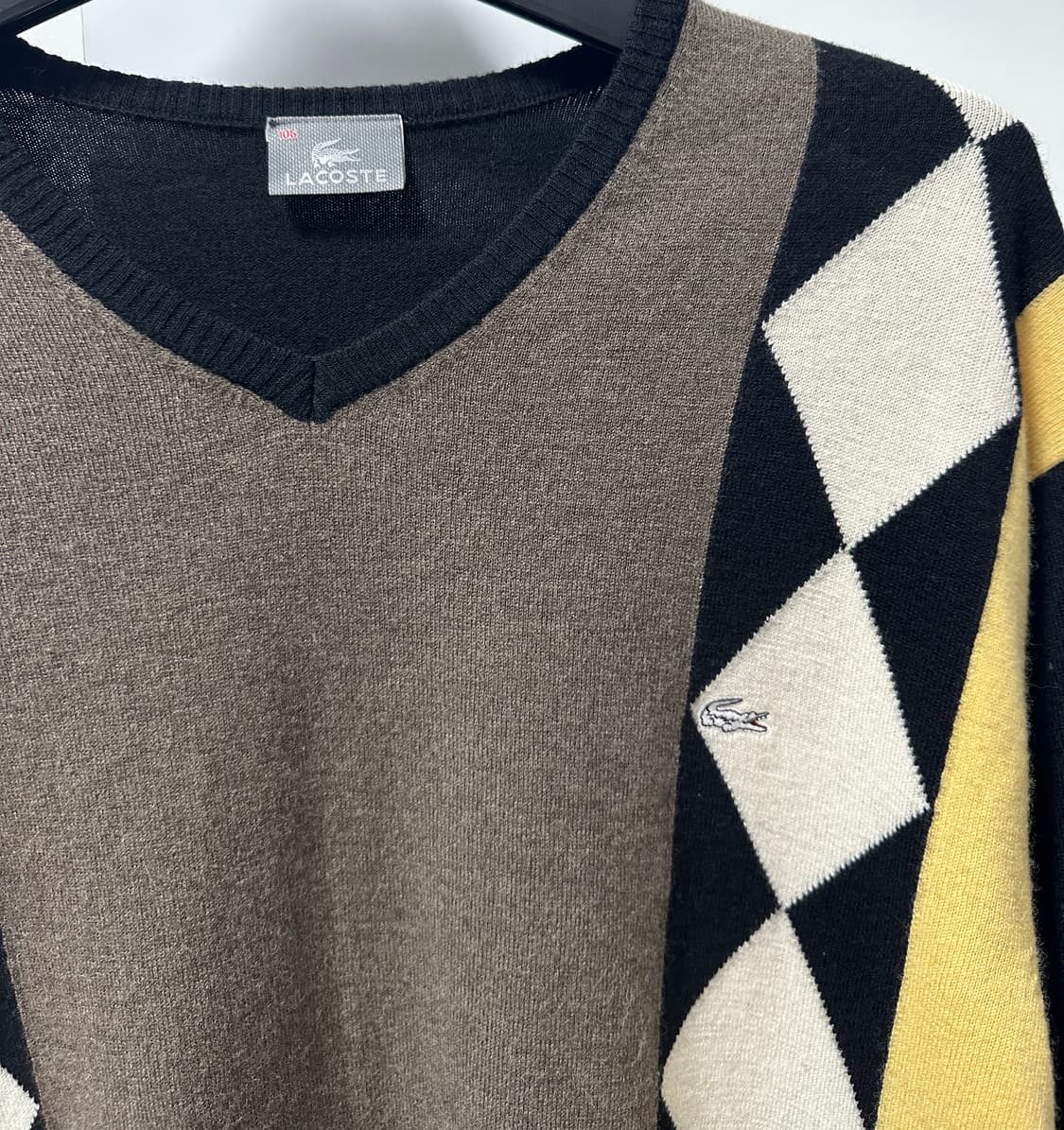[라코스테] 남성 아가일 V넥 니트 상품이미지2