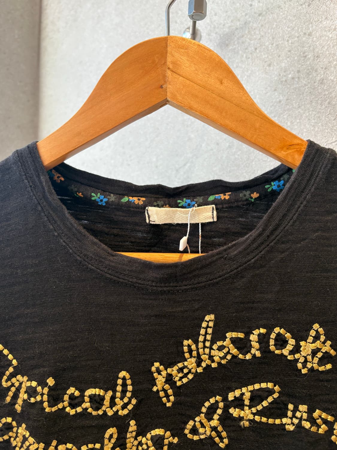 embroidered lettering 상품이미지3