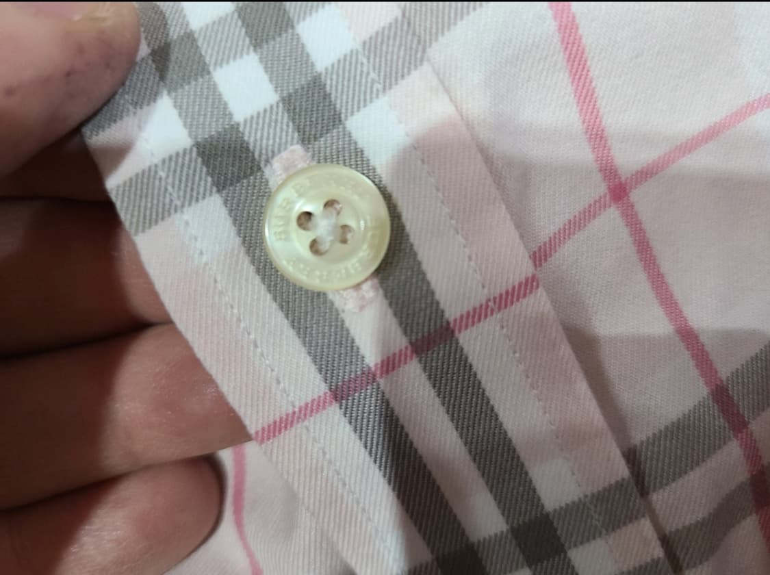 버버리 핑크색 체크셔츠 상품이미지6