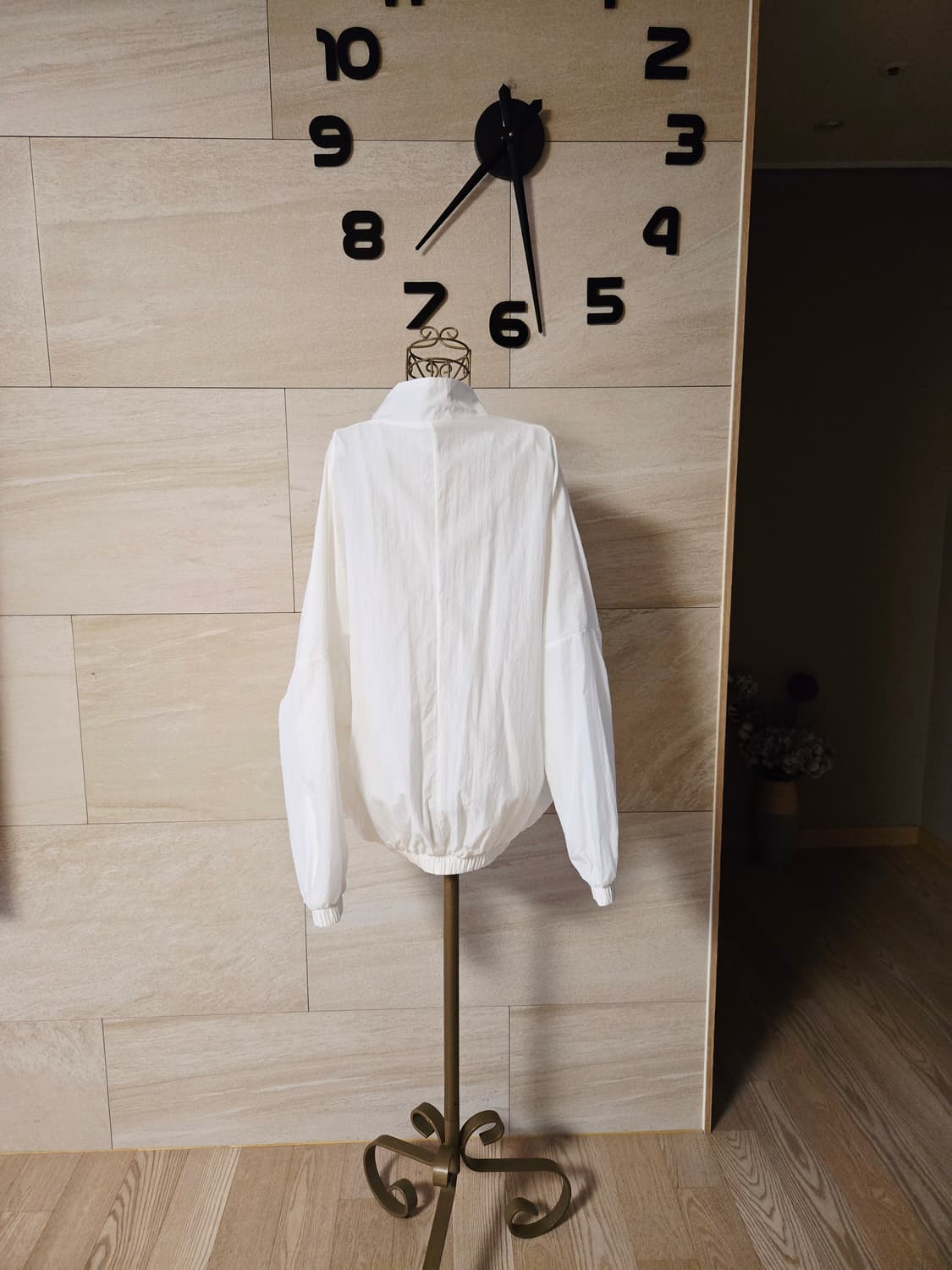 [m] 나이키 여성 바람막이 자켓 런닝복 상품이미지4