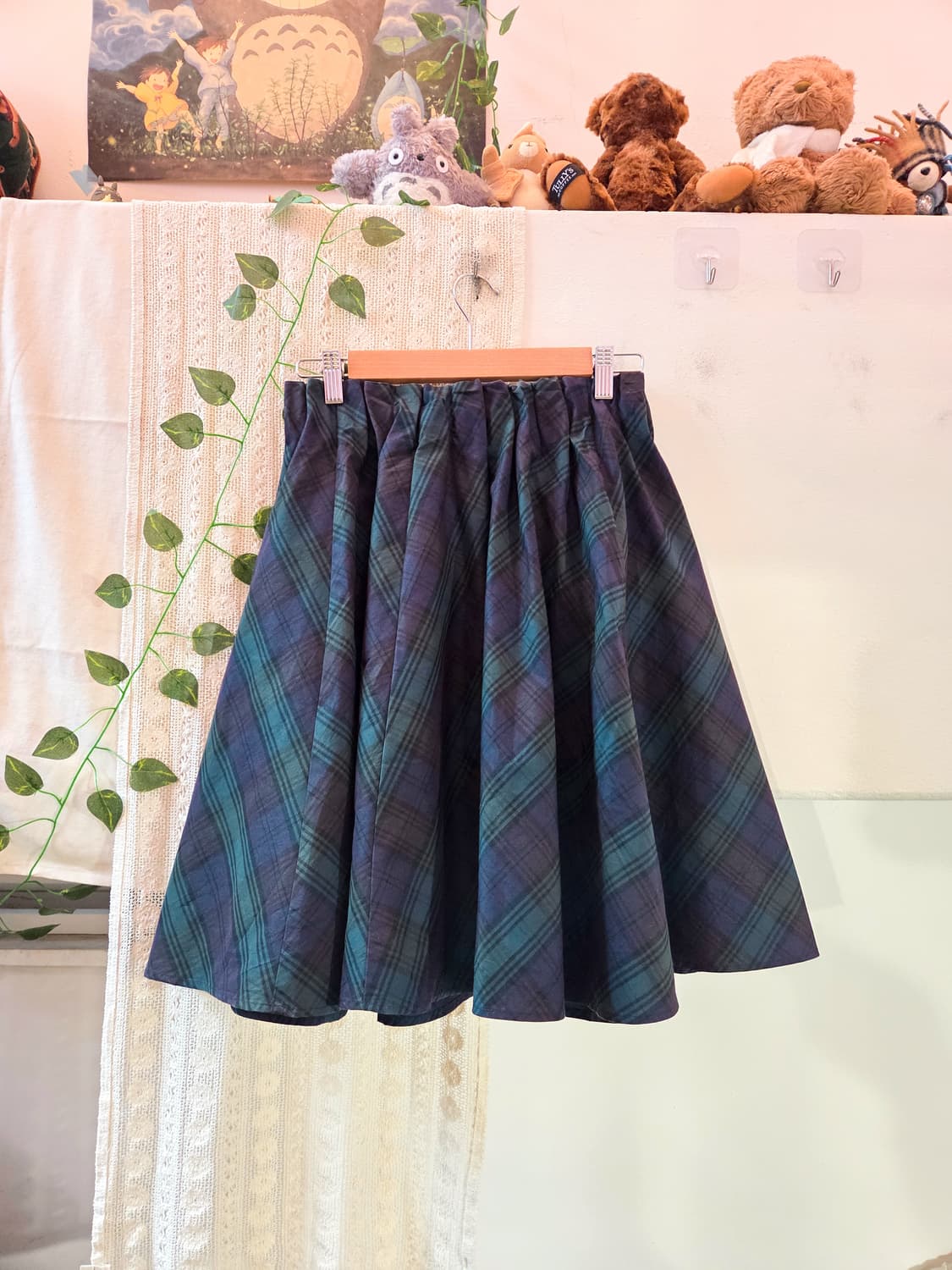 earth music 체크 미디 스커트 상품이미지4