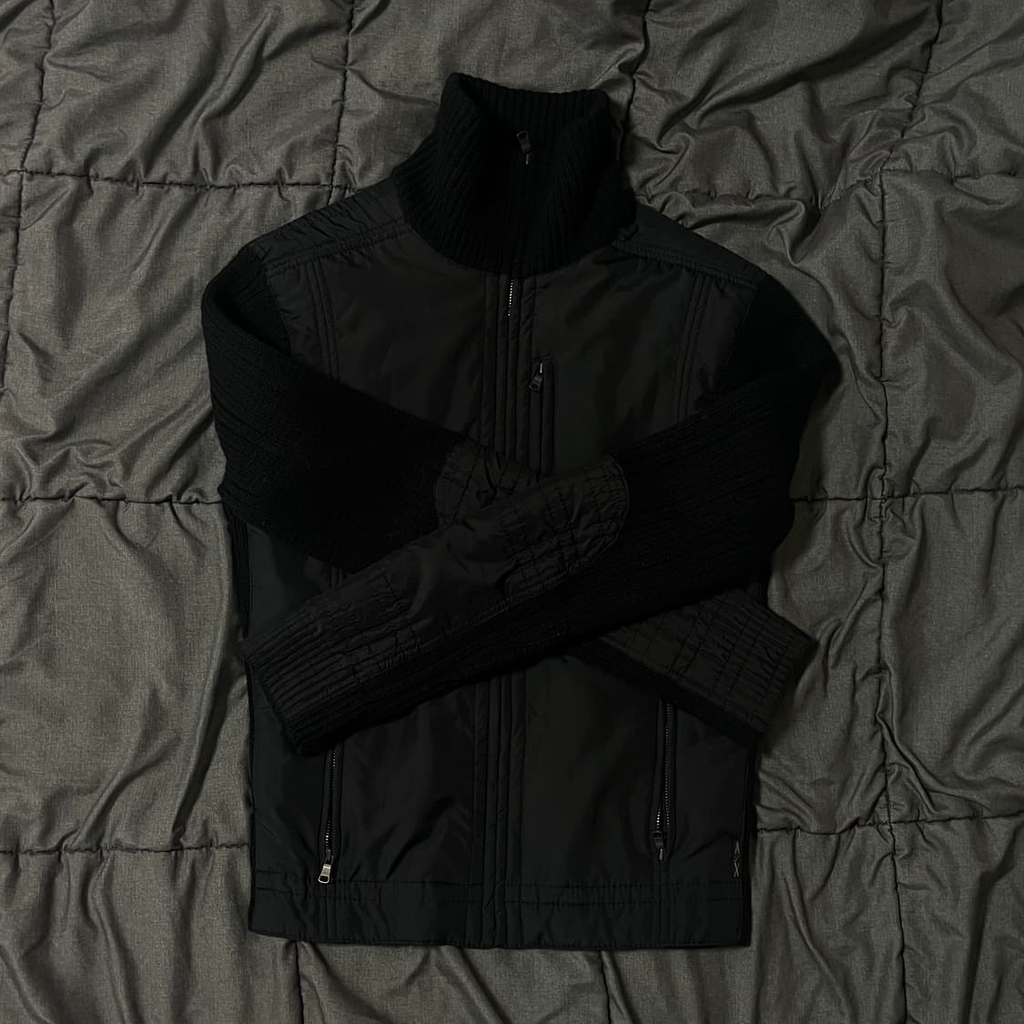 아르마니 익스체인지 하이브리드 하이넥 니트 집업 자켓 상품이미지4