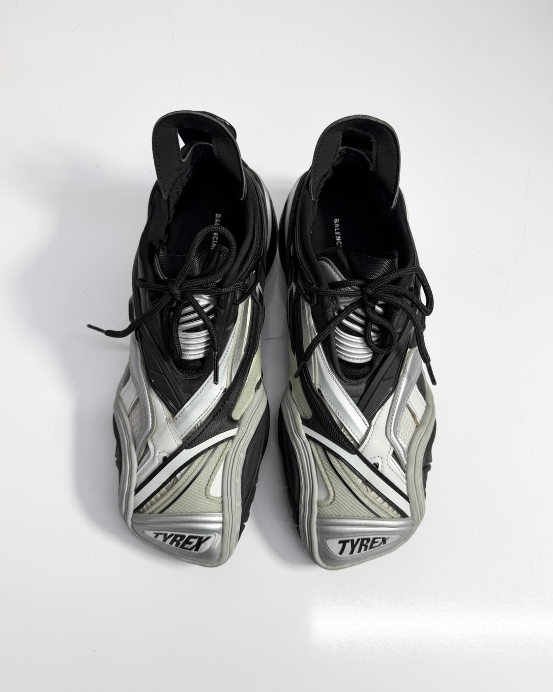 Balenciaga Tyrex silver/black 40 상품이미지2