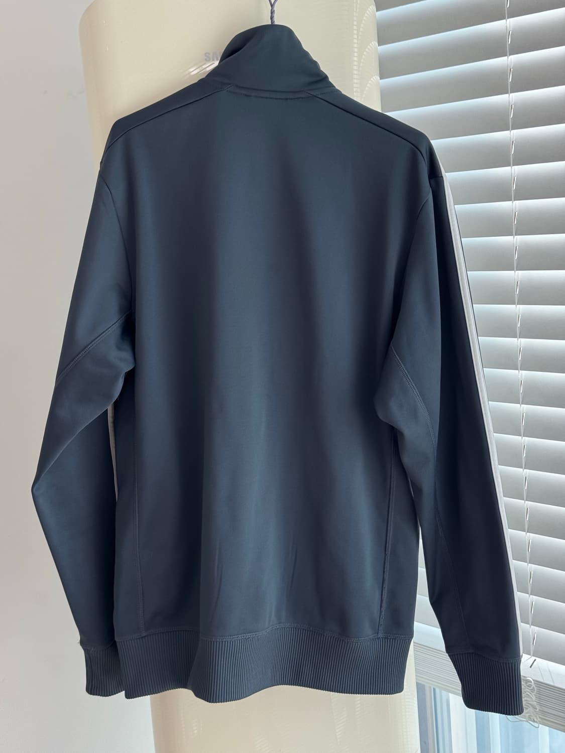 대장급 아디다스 레알마드리드 트랙탑 져지 상품이미지3