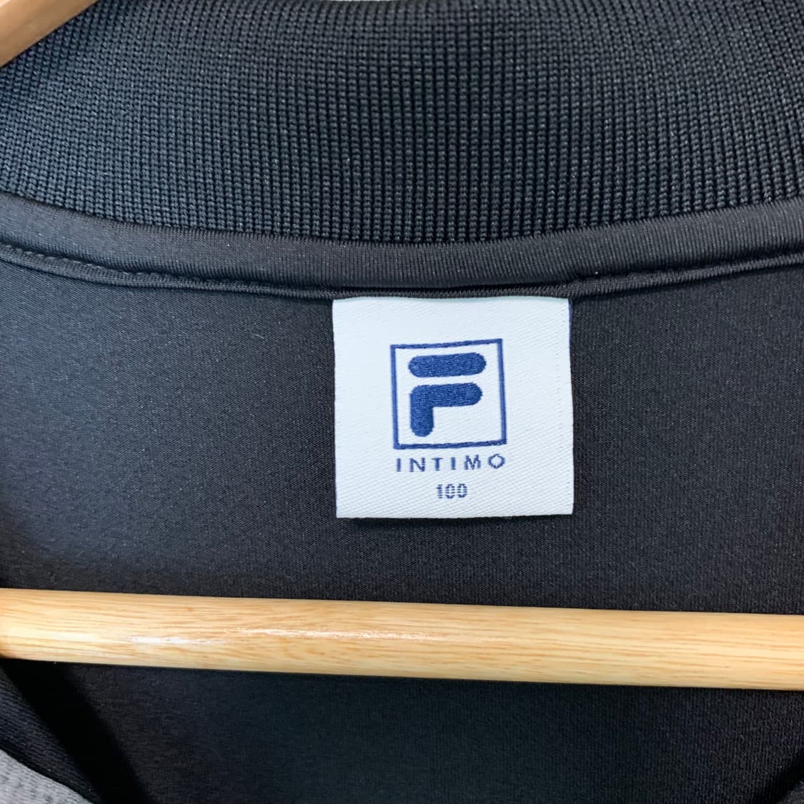 FILA 휠라 빈티지 기능성 로고 반팔 카라 티셔츠 블랙 100 남녀공용 상품이미지6