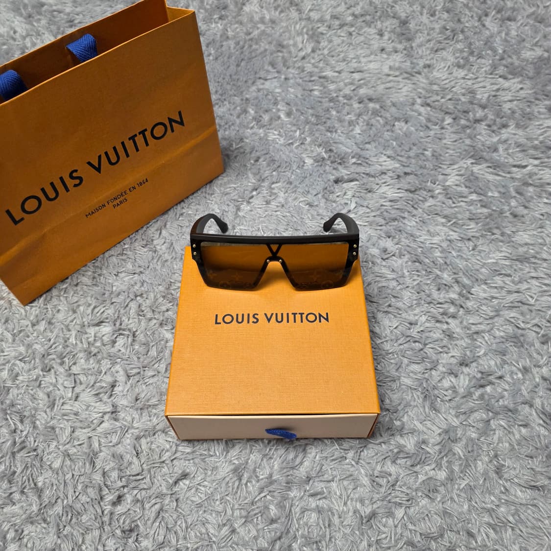 {클로젯}[L]루이비통 와이메아 선글라스 상품이미지1
