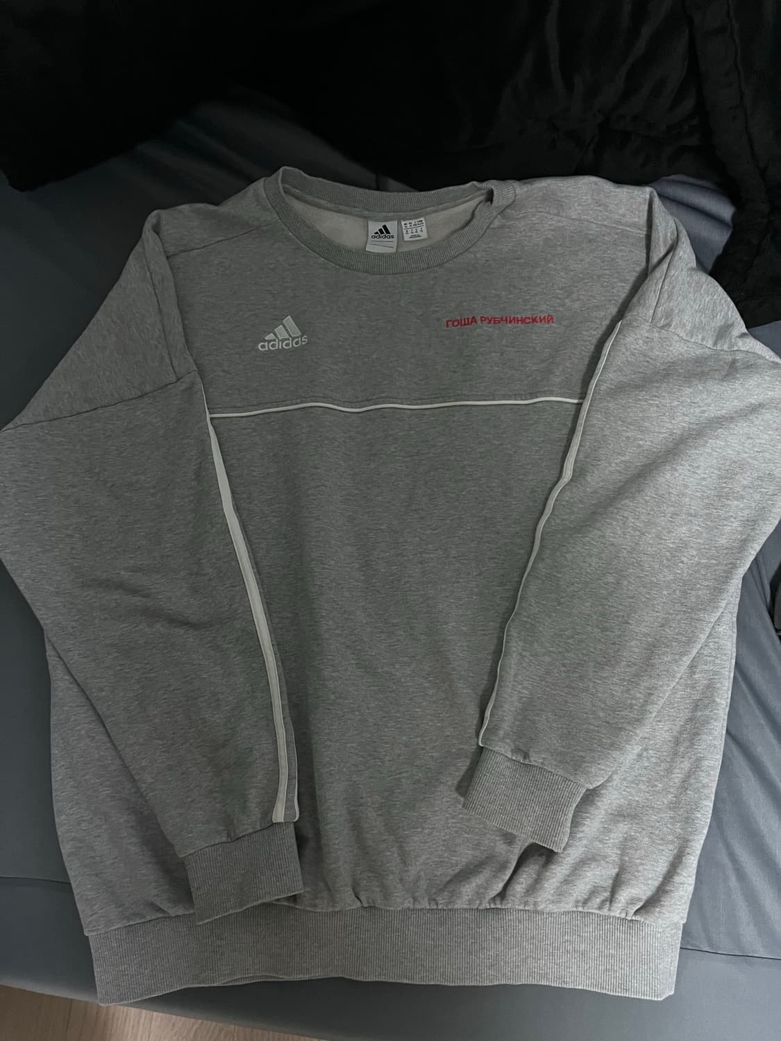 XL 아디다스x고샤루브친스키 스웻셔츠 그레이 상품이미지2