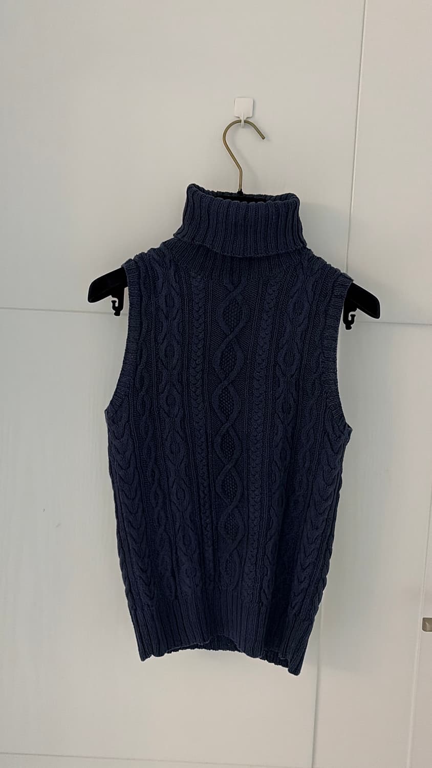 랄프로렌 목폴라 케이블 니트 조끼 44마른55정품 상품이미지1