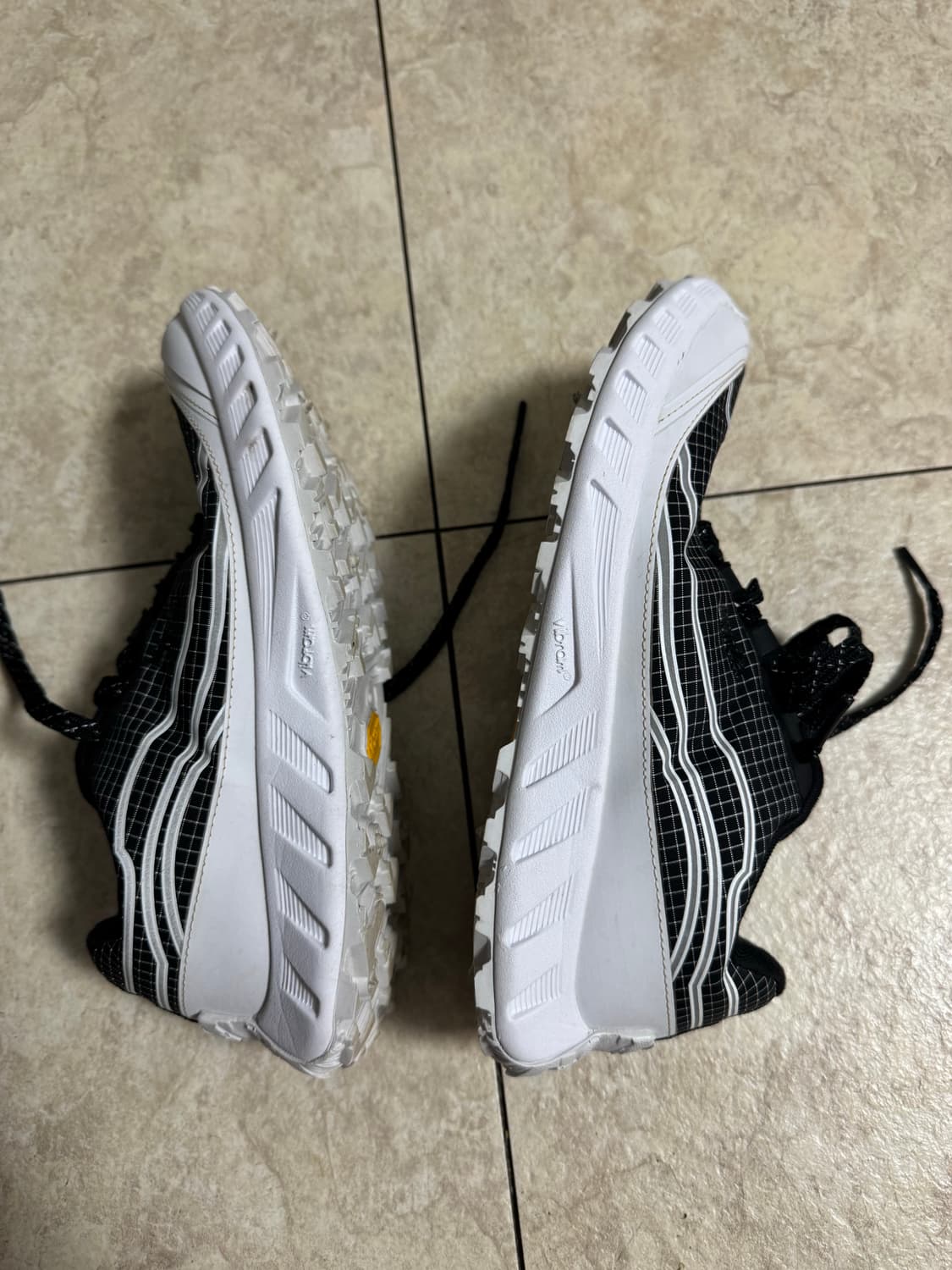 노다 002 써밋블랙 240 상품이미지3