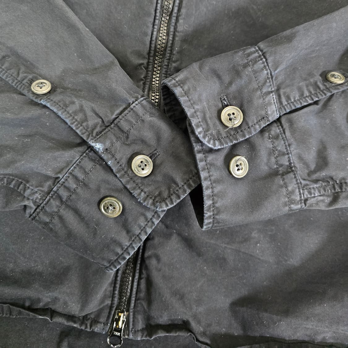 cp컴퍼니 렌즈 와펜 오버셔츠 자켓 L사이즈 100 판매 상품이미지3