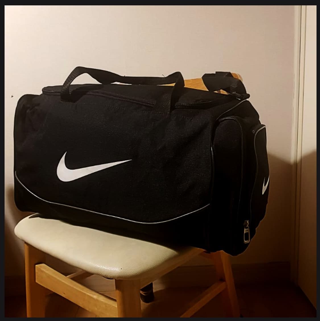 나이키 / 중형 더플백/ 가방/스포츠가방/토형/ 상품이미지1