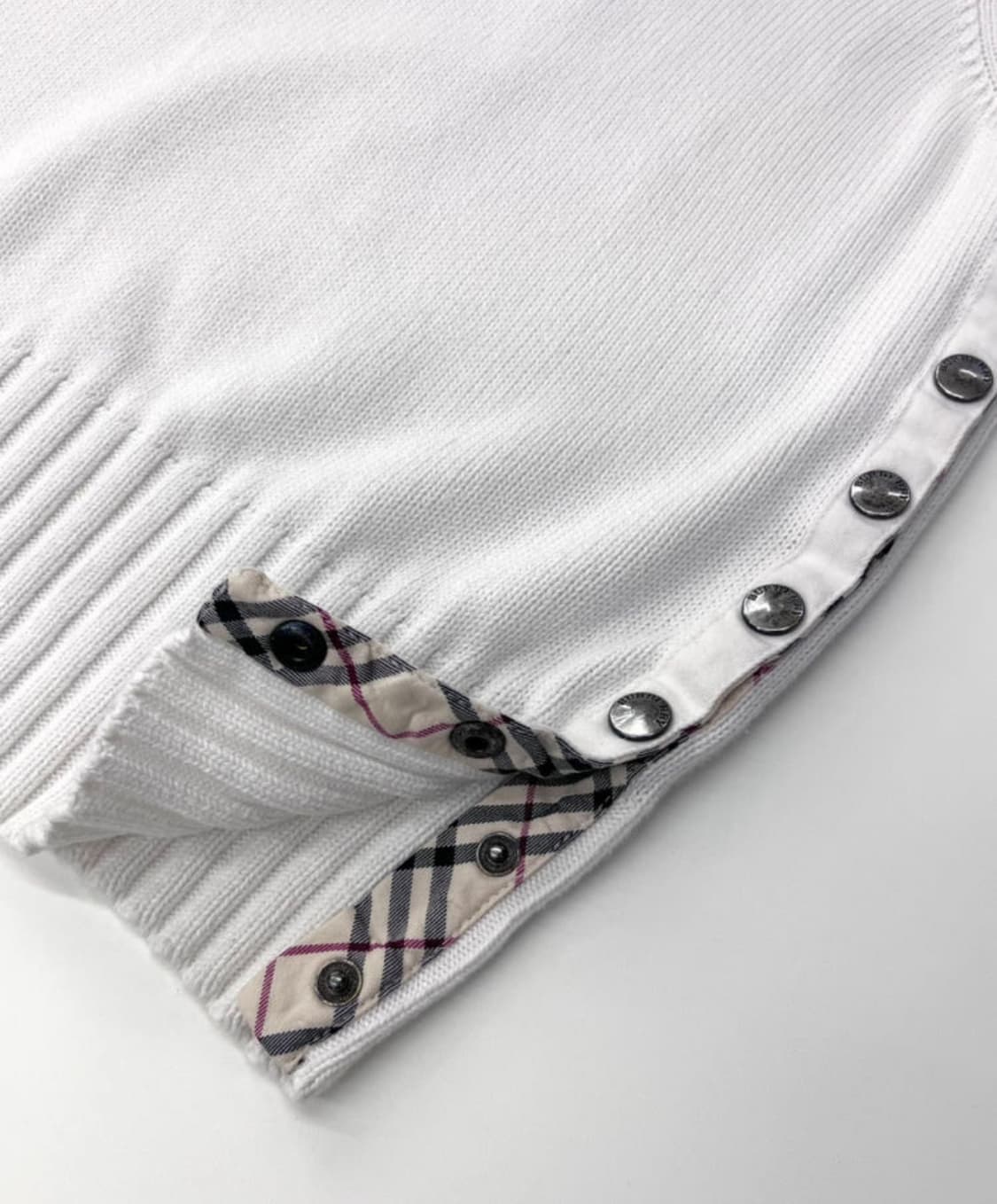 Burberry 버버리 화이트 터틀넥 니트 베스트 상품이미지5