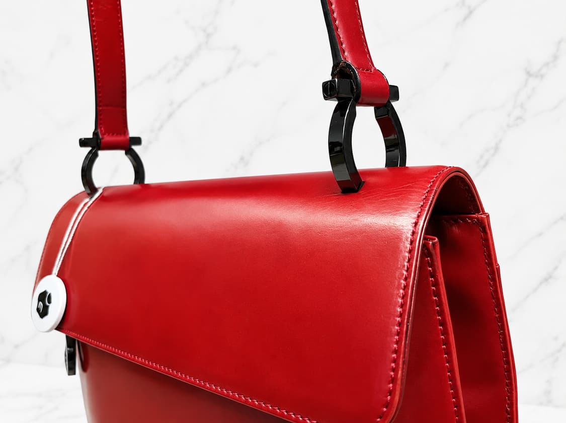 Ferragamo 2008's 페라가모 간치니 옴브레 페이턴트 레더 숄더 상품이미지6