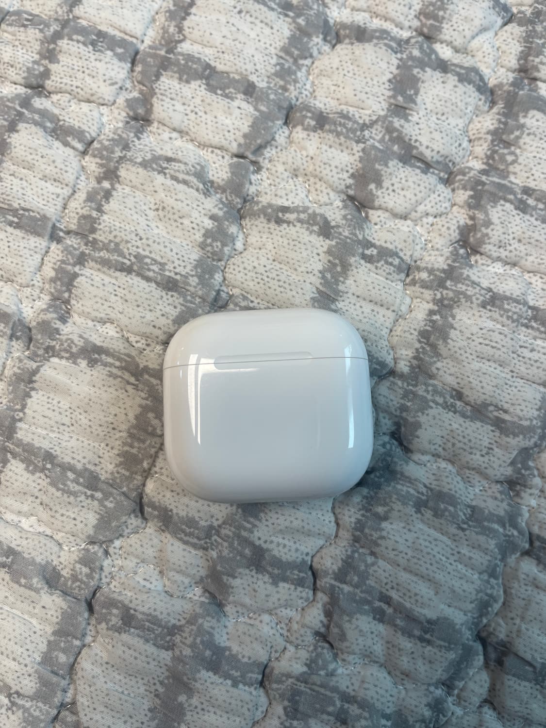 에어팟 프로 4 상품이미지3