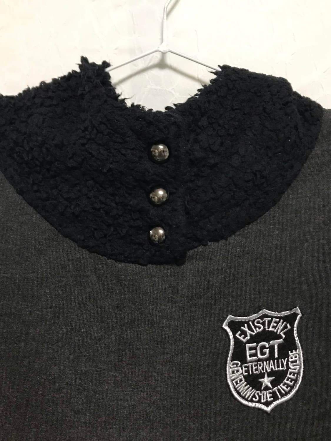 빈티지 펑크 날개 프린팅 스터드 후드 롱슬리브 탑 상품이미지3