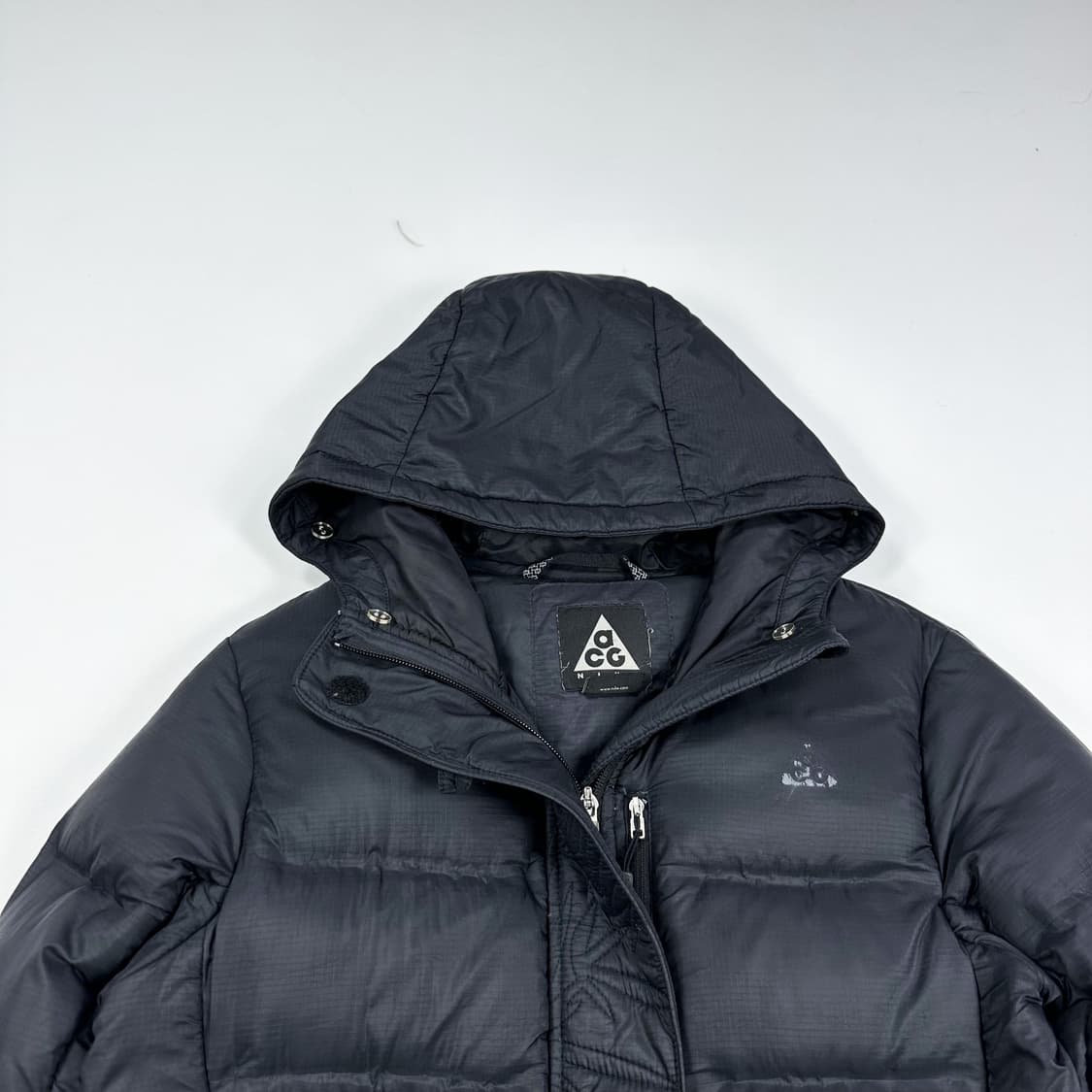 나이키 ACG 블랙 푸퍼 후디 패딩 (M 여성추천) 상품이미지1