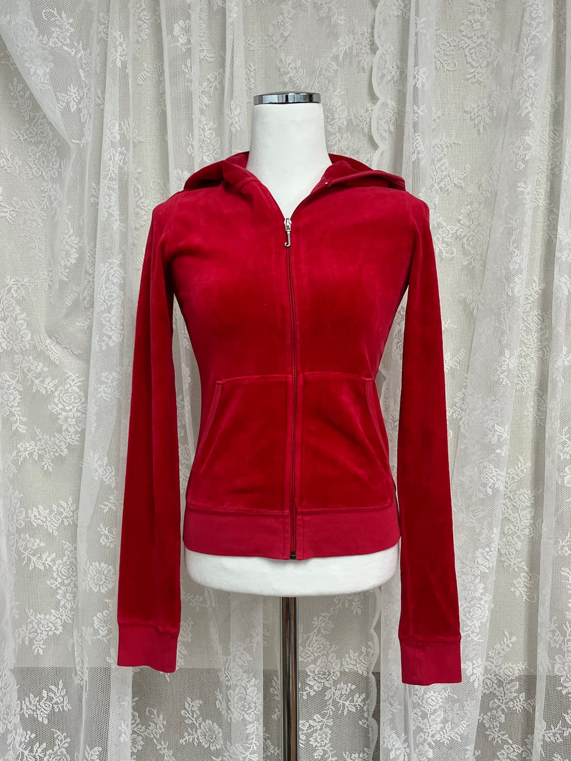 S) 쥬시꾸뛰르 벨벳 후드집업 레드 상품이미지1