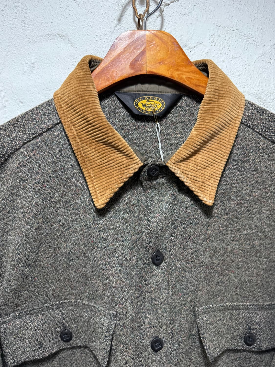 80-90‘s Woolrich Courduroy Collar Shirt 상품이미지6