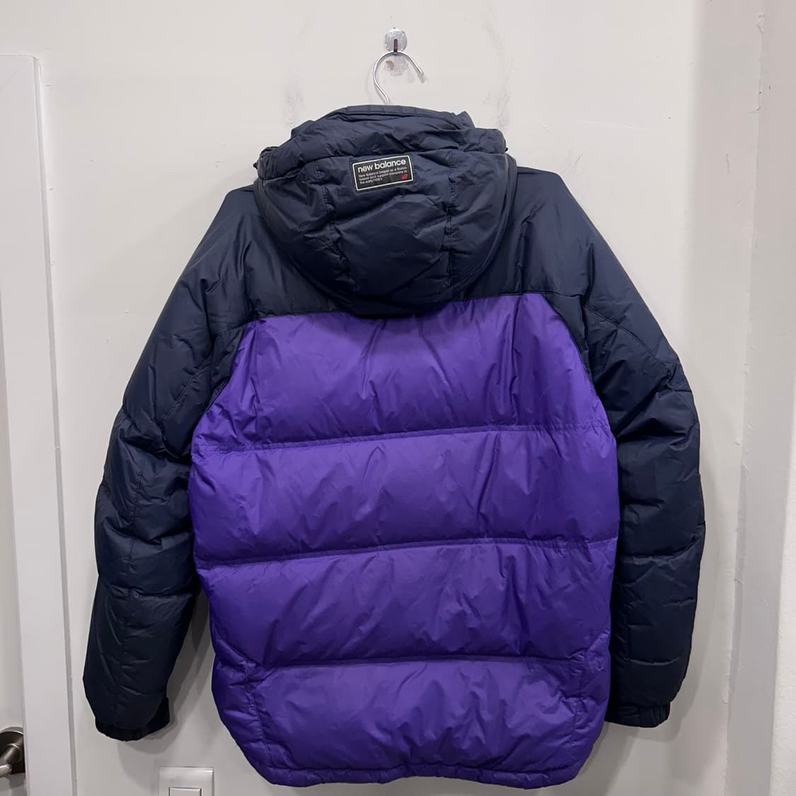 뉴발란스 덕다운 배색 후드탈착 하이킹 패딩 상품이미지5