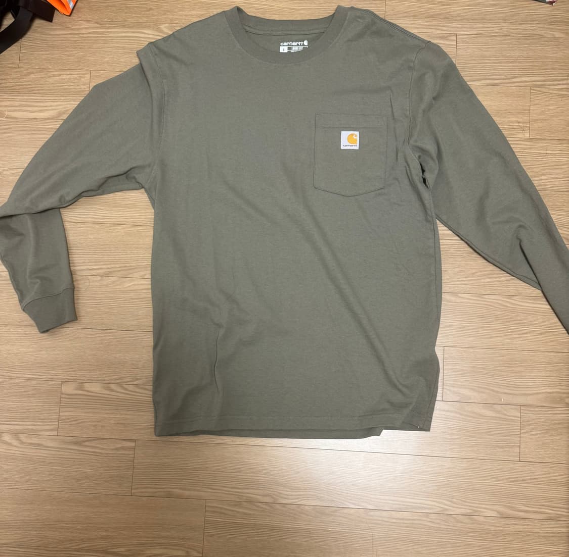 칼하트 롱슬리브 상품이미지1