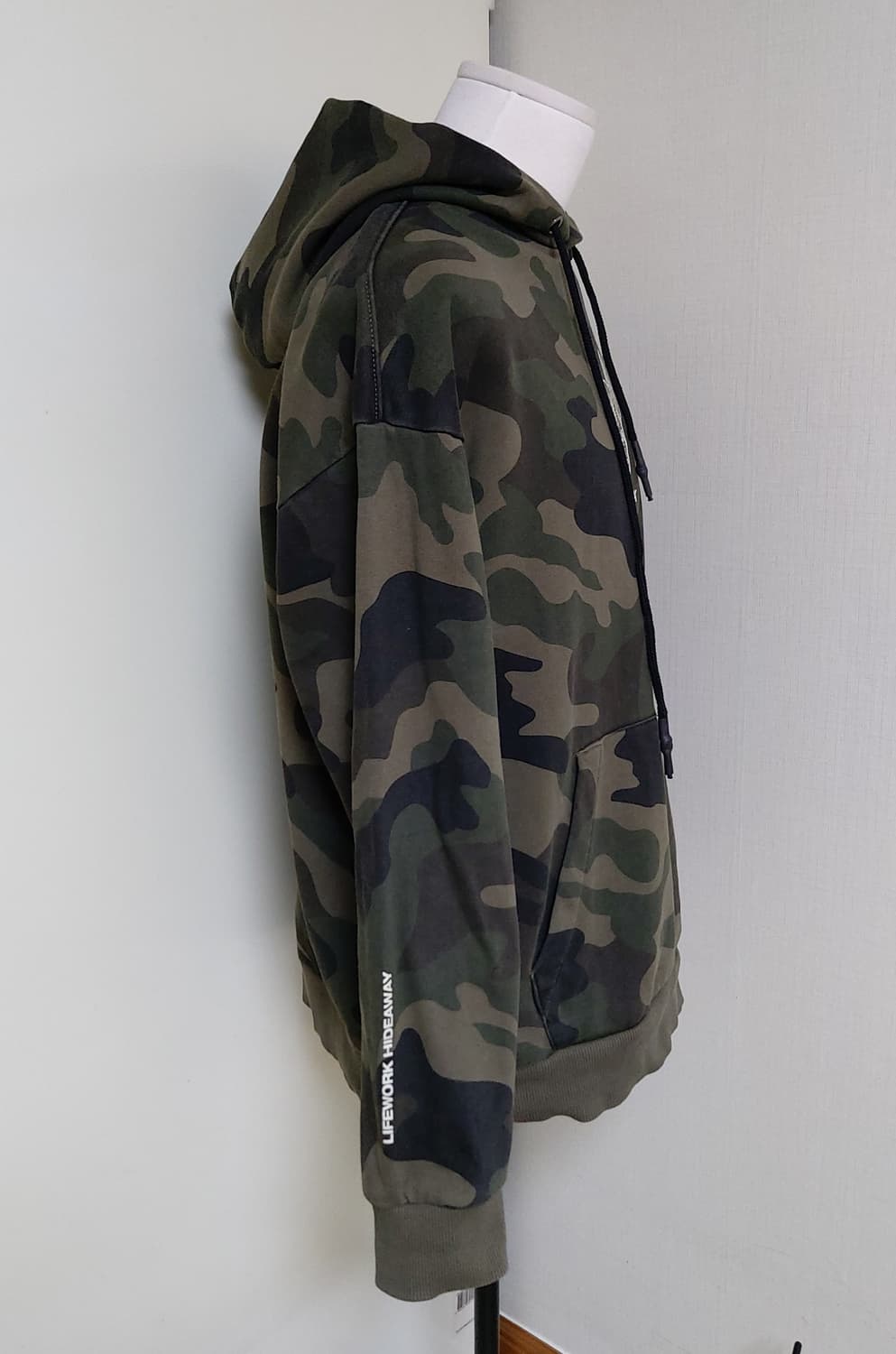 라이프워크 카모플라쥬 오버핏 후드티(L)

 상품이미지2