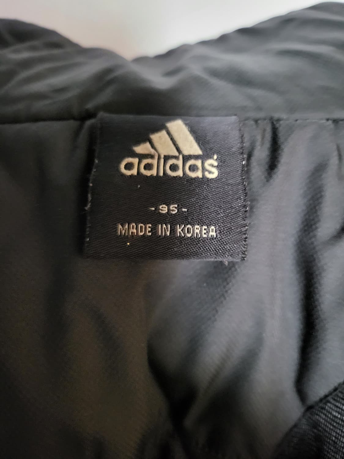 아디다스 올드스쿨 경량패딩점퍼 95 실측 100 상품이미지9