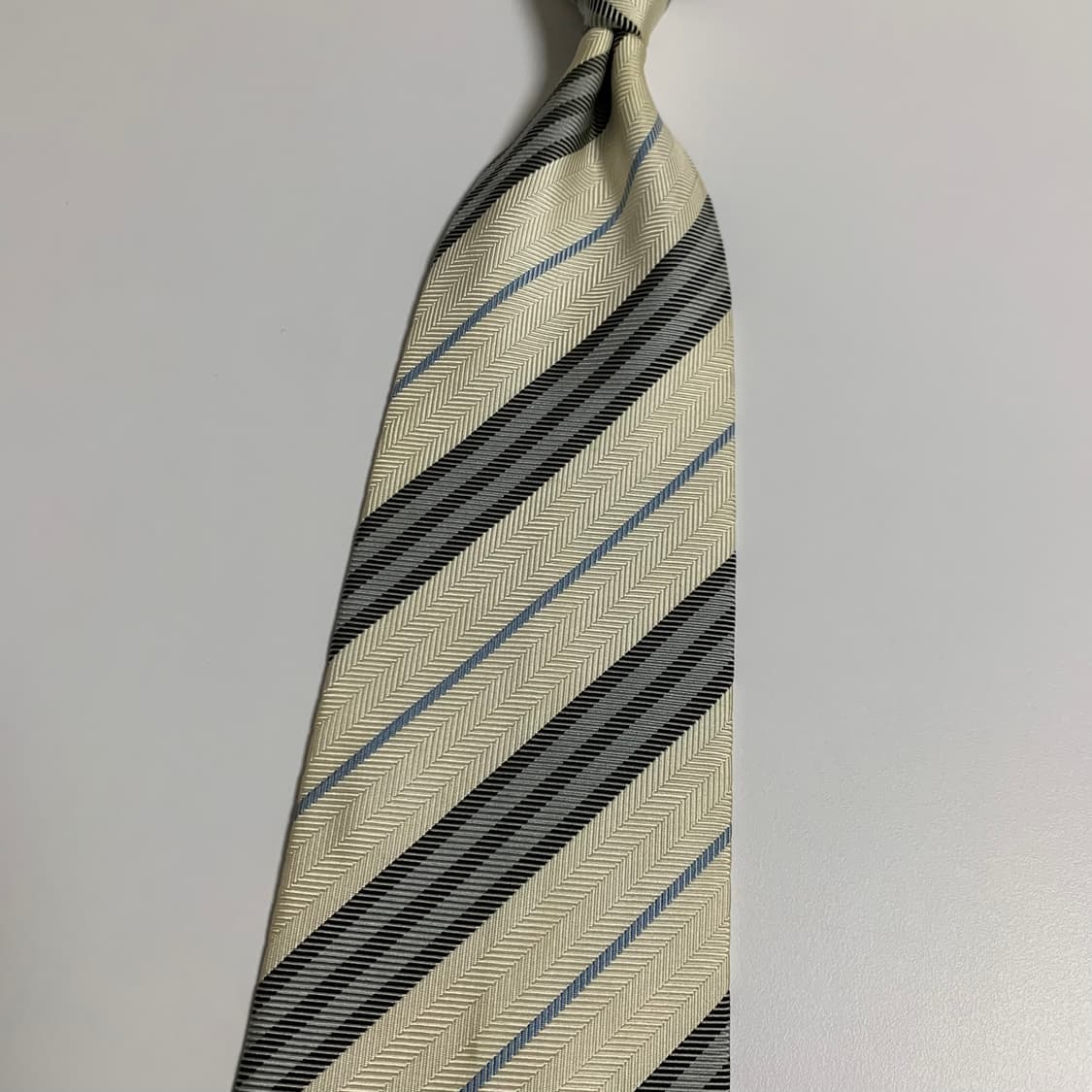 버버리(BURBERRY) 스트라이프 명품넥타이 100실크 A-A+등급 상품이미지8