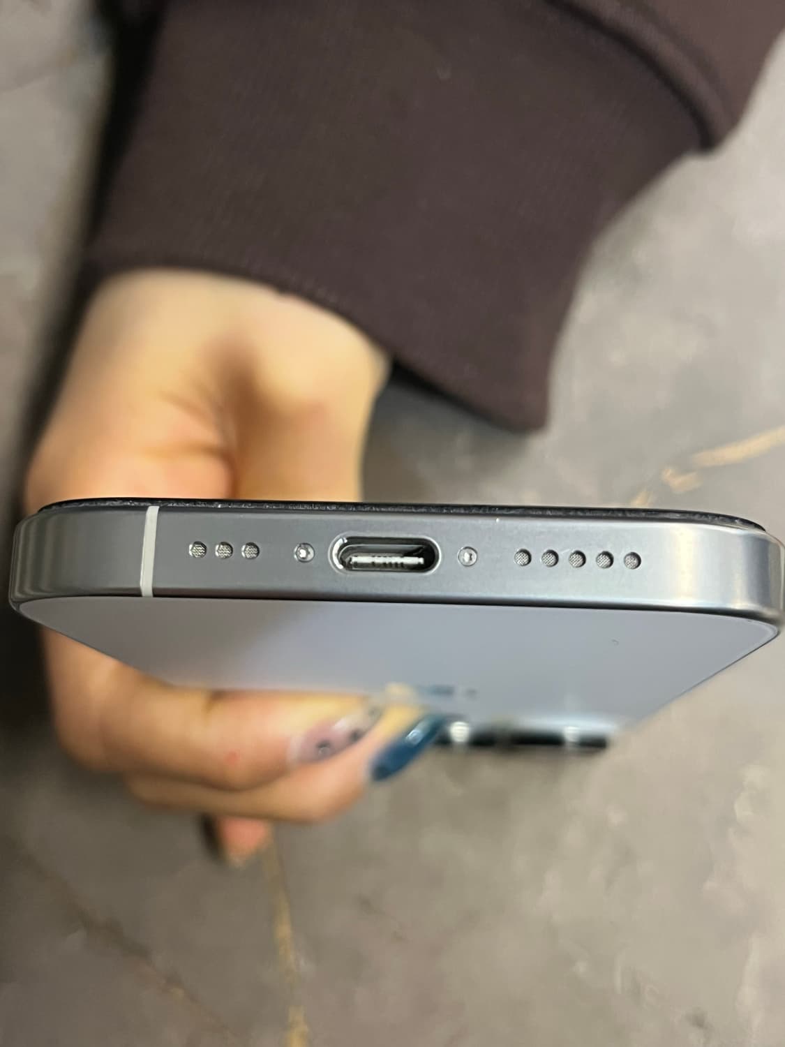 아이폰16pro 128GB 화이트티타늄 상품이미지7