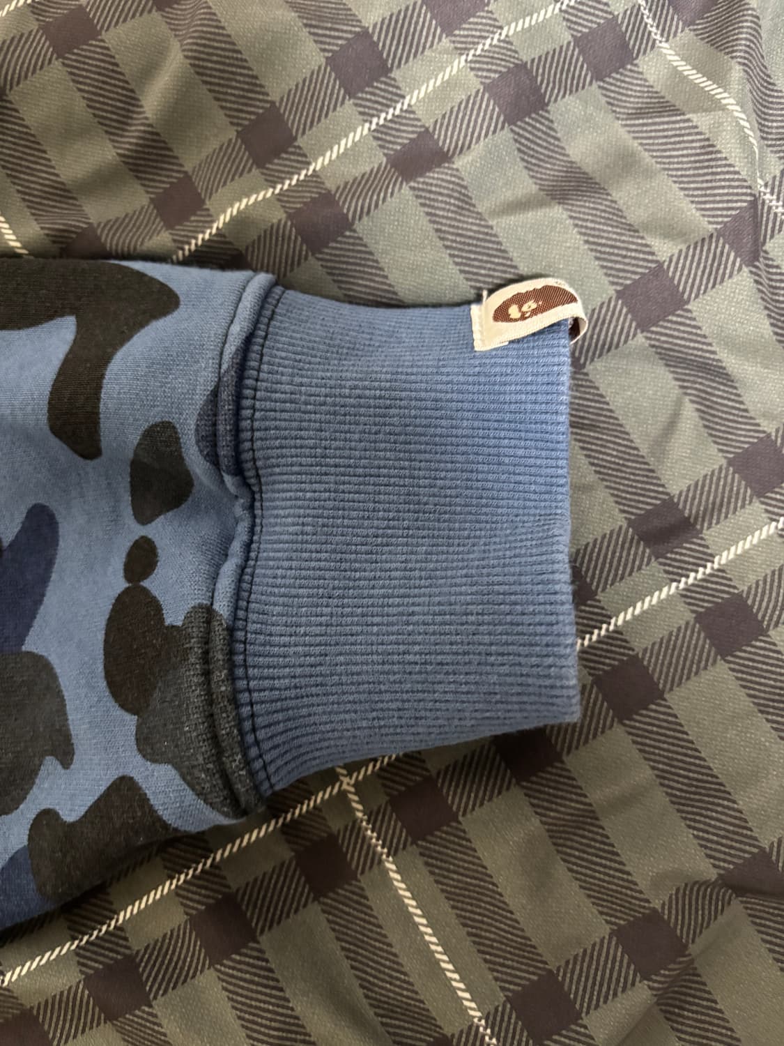 베이프 샤크카모 후드집업 XXL 상품이미지5