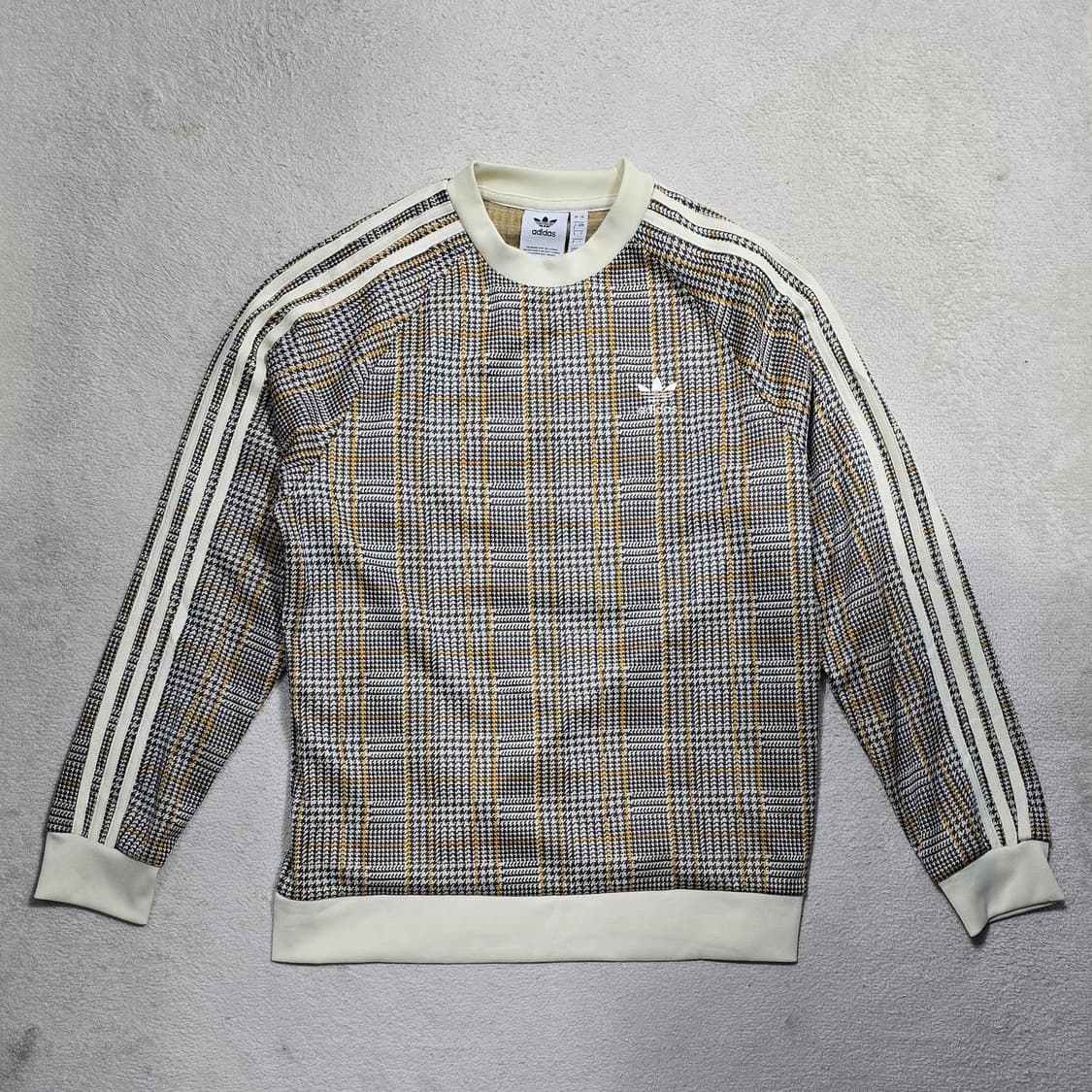 아디다스 오리지널 타탄체크 베켄바우어 스웨트셔츠 상품이미지1