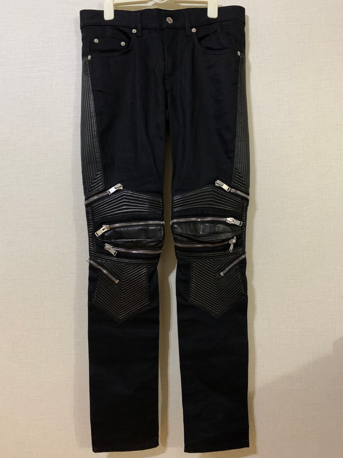 생로랑 /레더 패널 모터 바이커 데님 진 팬츠/ 30 상품이미지1