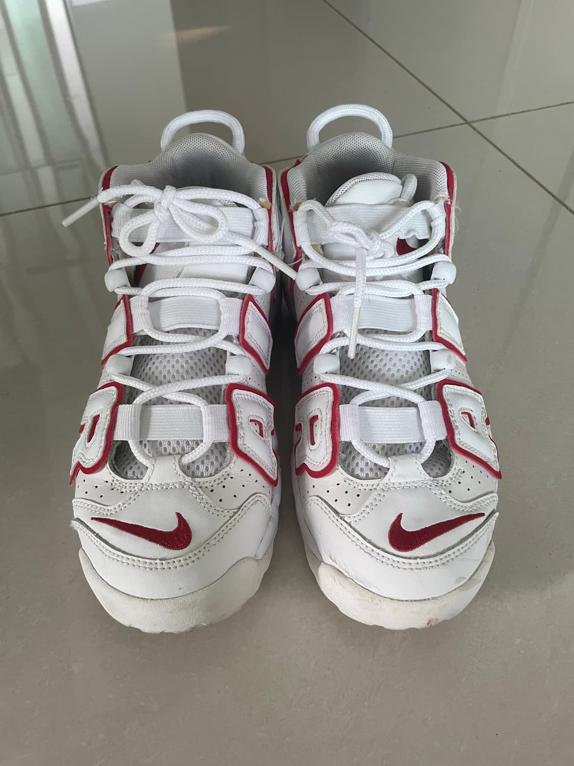 나이키 에어모어 업템포 바시티레드 상품이미지2