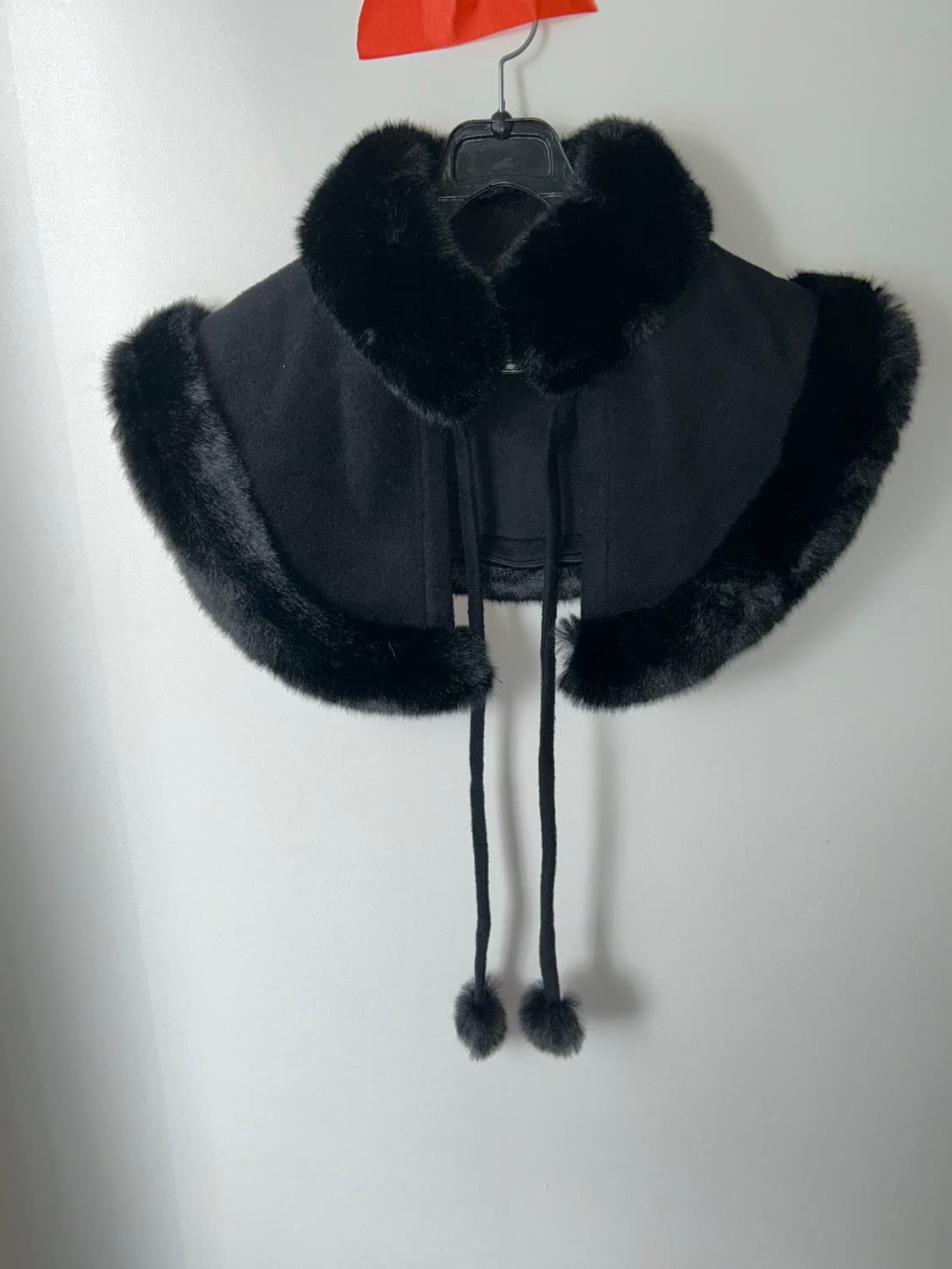 퍼 트리밍 넥 케이프 넥워머 상품이미지1